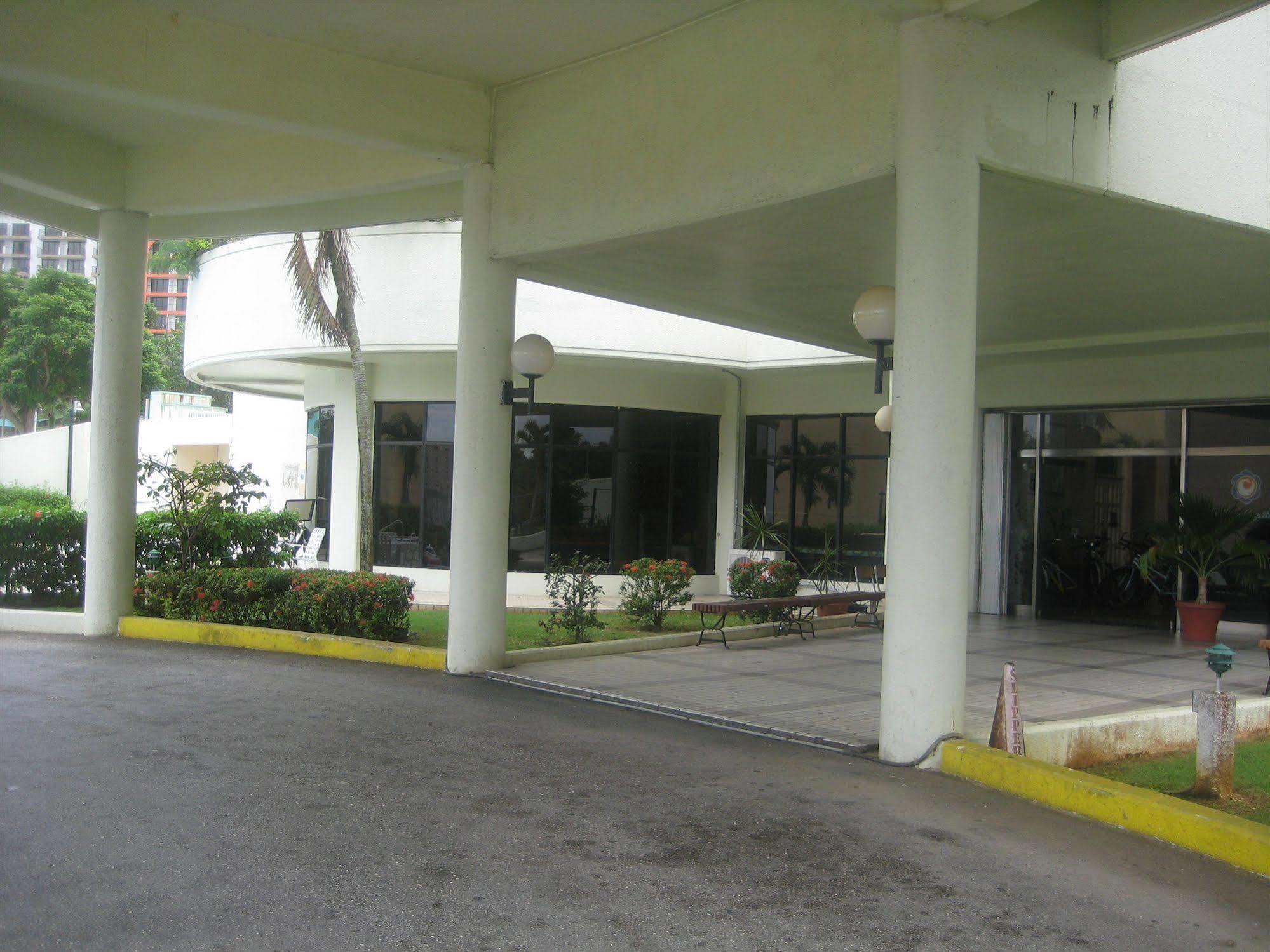 Tumon Bay Capital Hotel Tamuning Bagian luar foto
